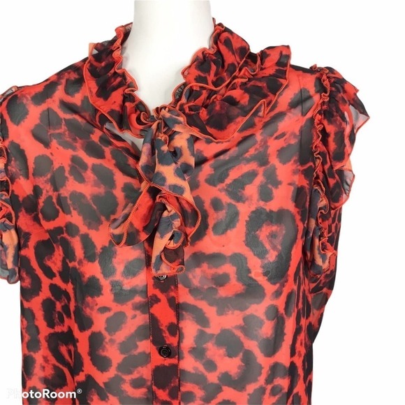 Stylekeeper leopard print ruffle top in red NWT - Picture 5 of 10